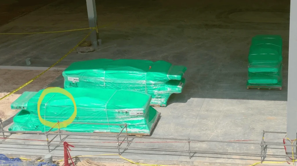 Tesla Cybertruck Cybertruck bodies? 1627598492822