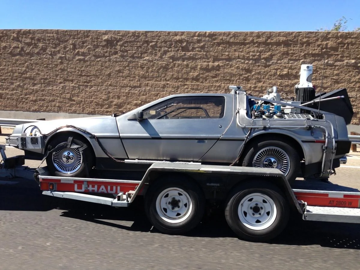 Tesla Cybertruck What will you tow with your Cybertruck? 4CvJBBh