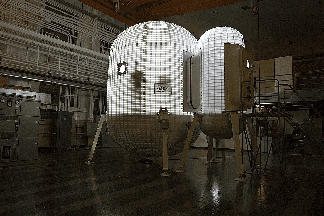 Tesla Cybertruck Tesla shouldn't/won't do campers like the past.  Think Mars habitats.  Inflatable. 1628216832563