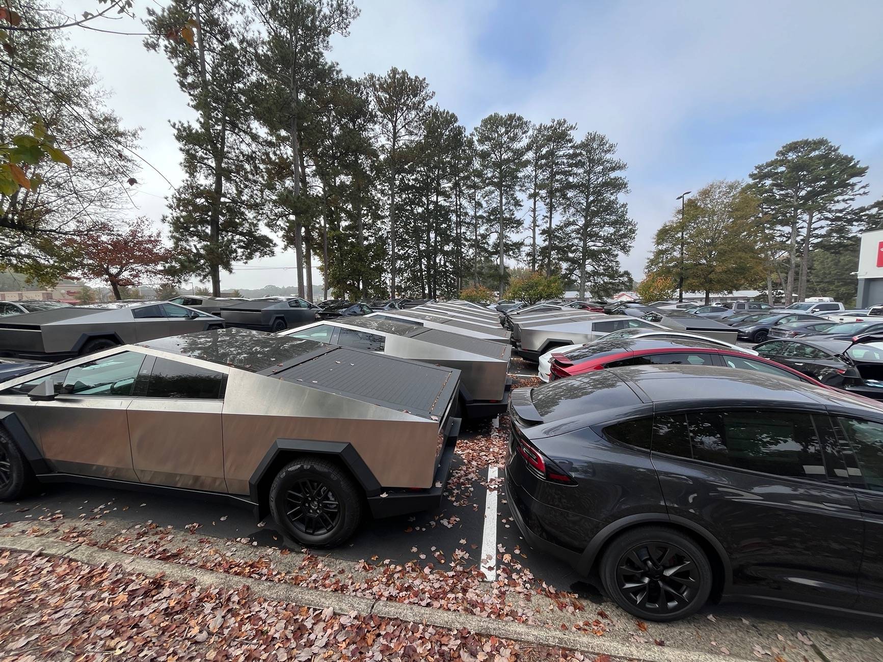 Tesla Cybertruck 56 Cybertrucks at Fayetteville GA Dealership… IMG_4245