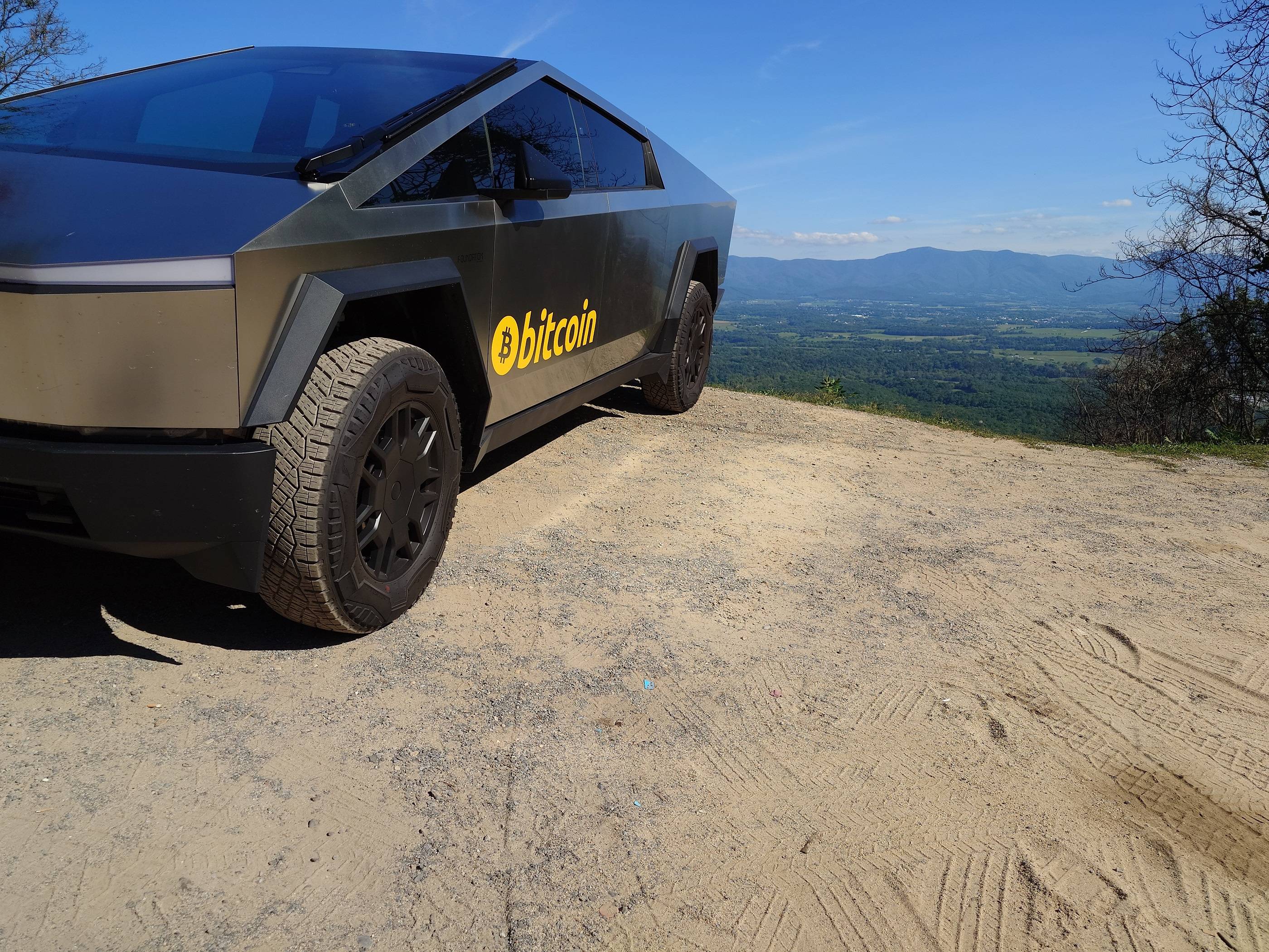 Tesla Cybertruck 📸 Post Your November Cybertruck Photos Here! (RWCev Cybertruck of the Month Giveaway Contest) image00024321