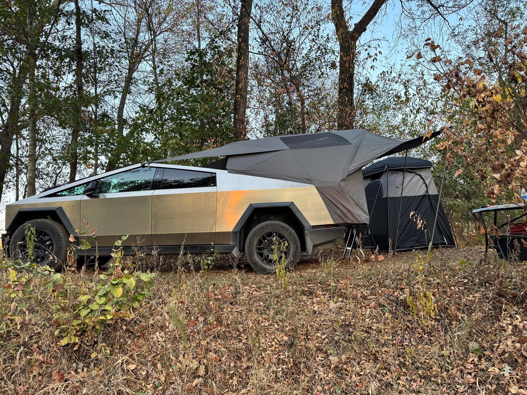 Tesla Cybertruck First time using Camp Mode with CyberTent! -- Review / Experience IMG_1617