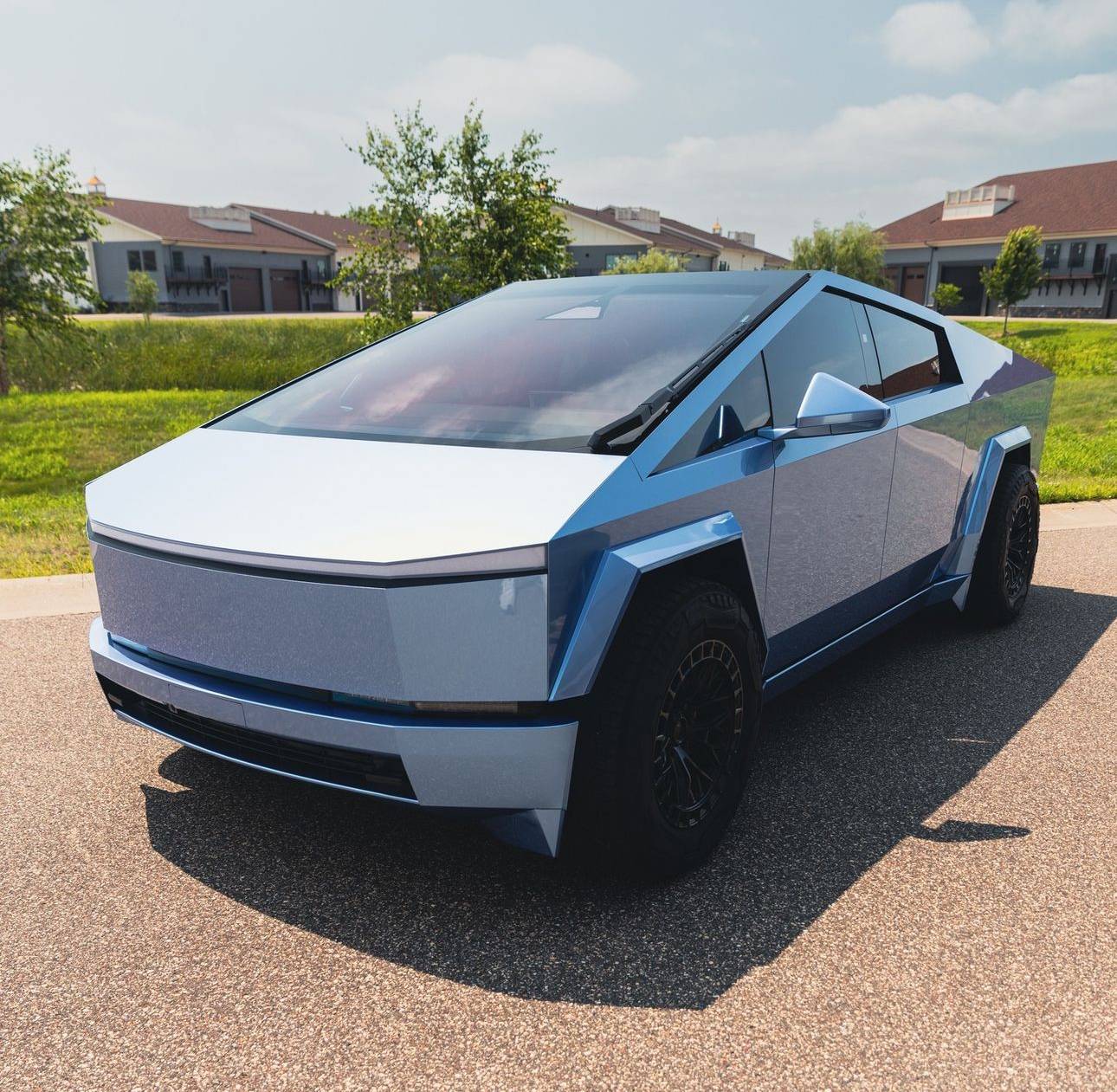 Tesla Cybertruck Pure PPF Glacier Blue Cyber Truck! IMG_8897