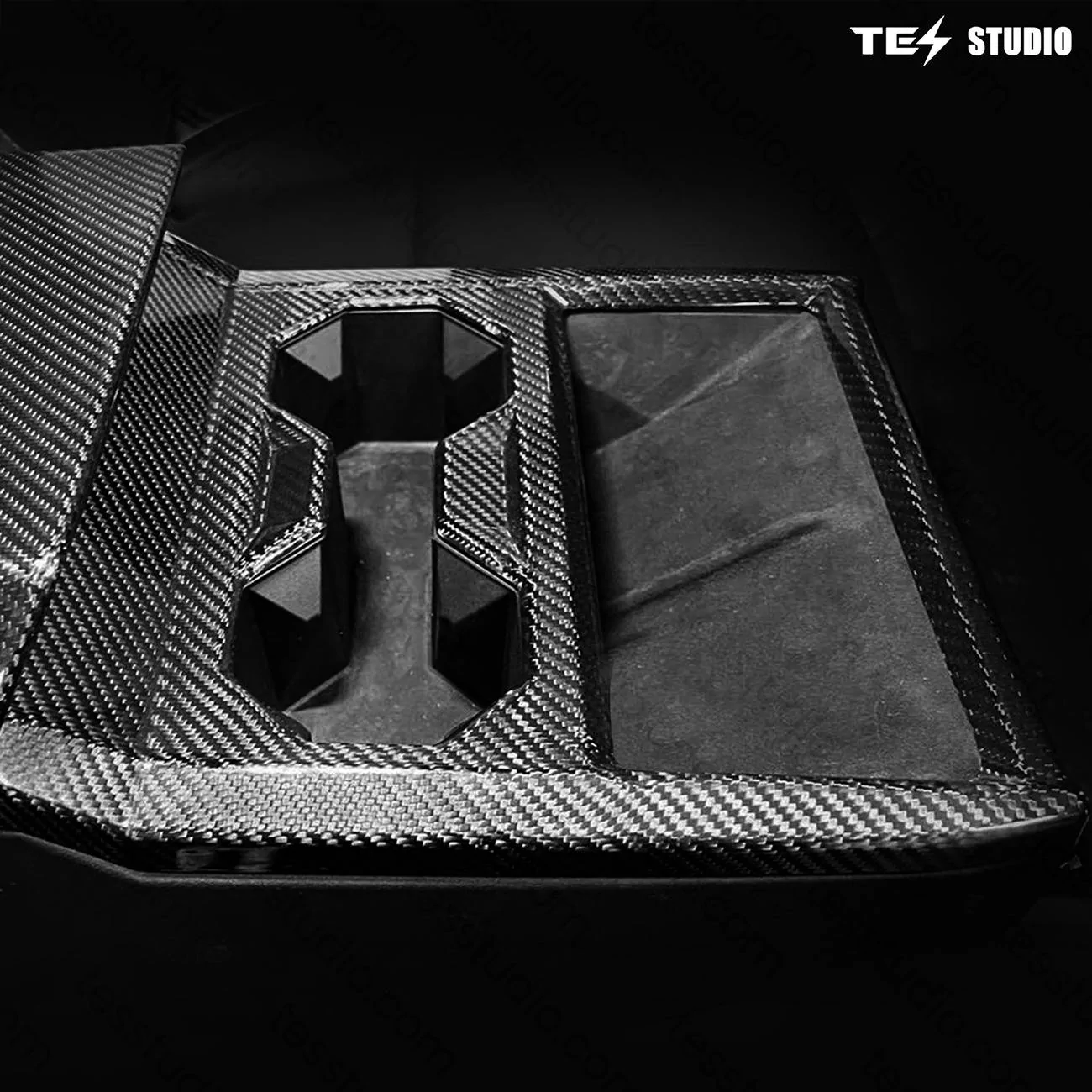 Cybertruck Real Carbon Fiber Tesla Armrest Box Center Console Trim Panel Cover Tesstudio (3).jpg