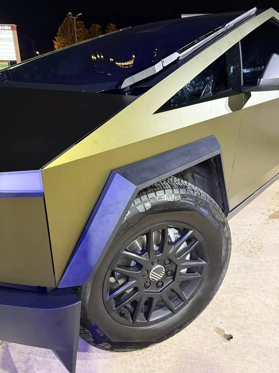 Tesla Cybertruck BROWN / BRONZE / COPPER Vinyl Wrap & PPF Cybertruck -- Photos & Videos KPMF matte gold eclipse wrap cybertruck 4