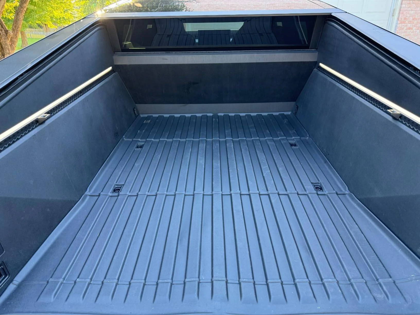 Tesla Cybertruck Review:  ELECFRESH Truck Bed Mat for Cybertruck 71xrZVTF6wL