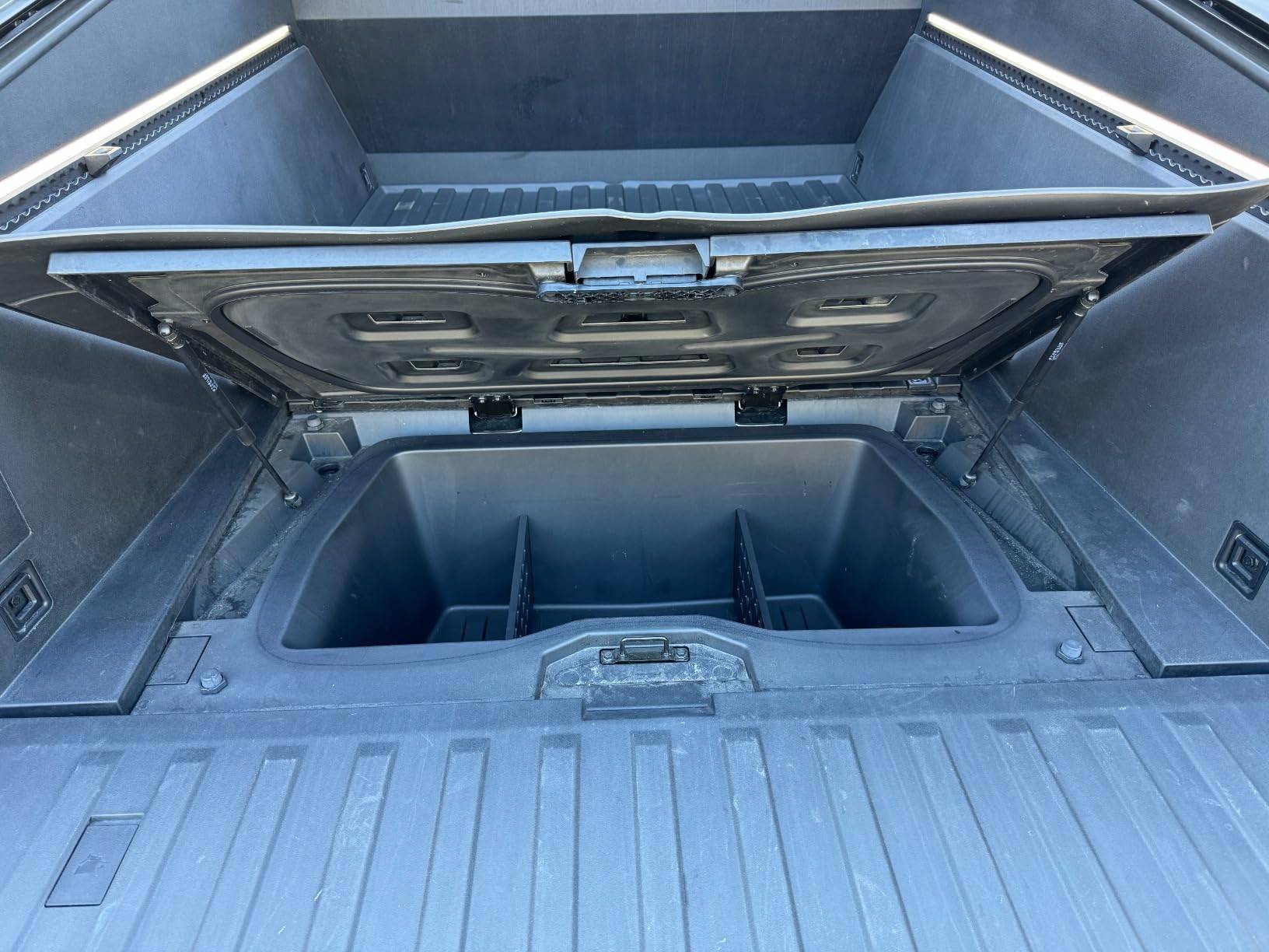 Tesla Cybertruck Review:  ELECFRESH Truck Bed Mat for Cybertruck 71N8cX4GZzL