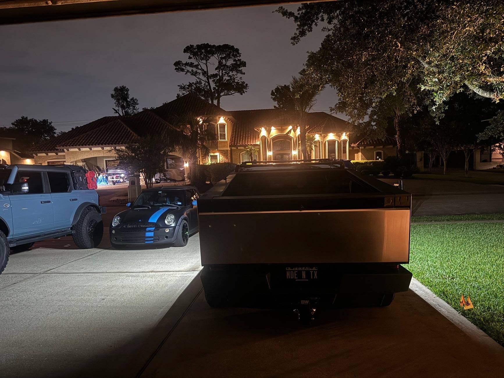 Tesla Cybertruck Bushwhacking - One of the many advantages of no paint & stainless steel (video) 120v Light Install 7