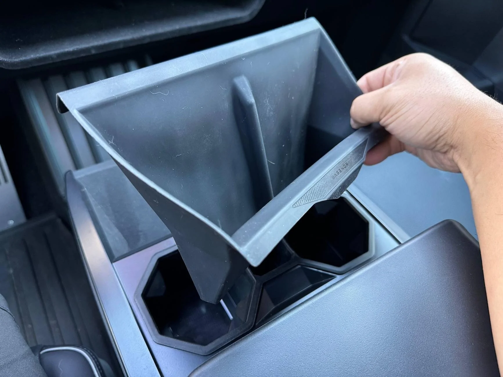 Tesla Cybertruck Be the First to Own It: Cybertruck Center Console Wireless Charger Mat Launching Next Week! 1731061071976-jj