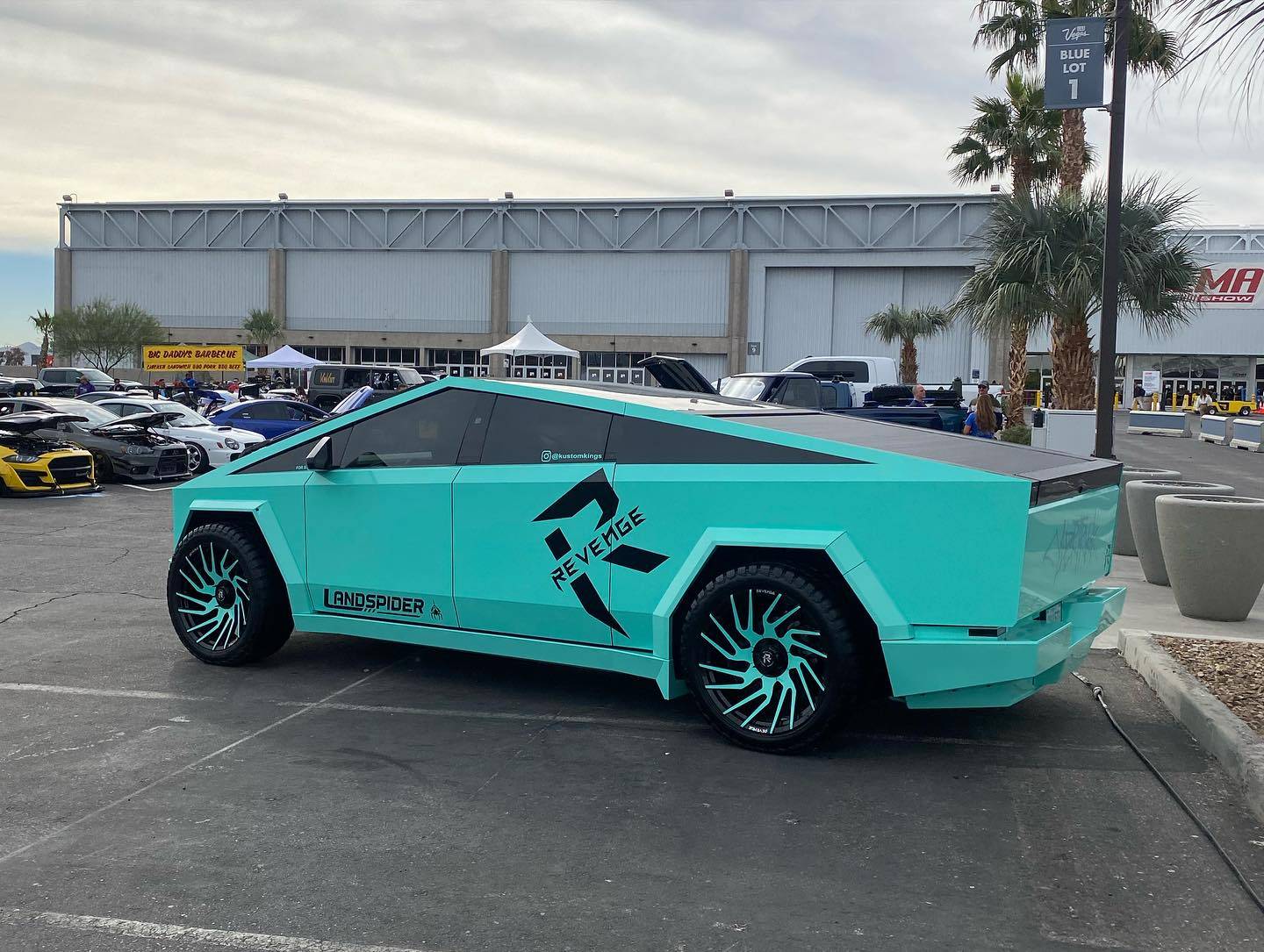 Tesla Cybertruck Cybertruck Builds at SEMA 2024 (Urander Overlanding Build + Others) jeff49er80_465920689_18488654932032675_9155833086688594695_n