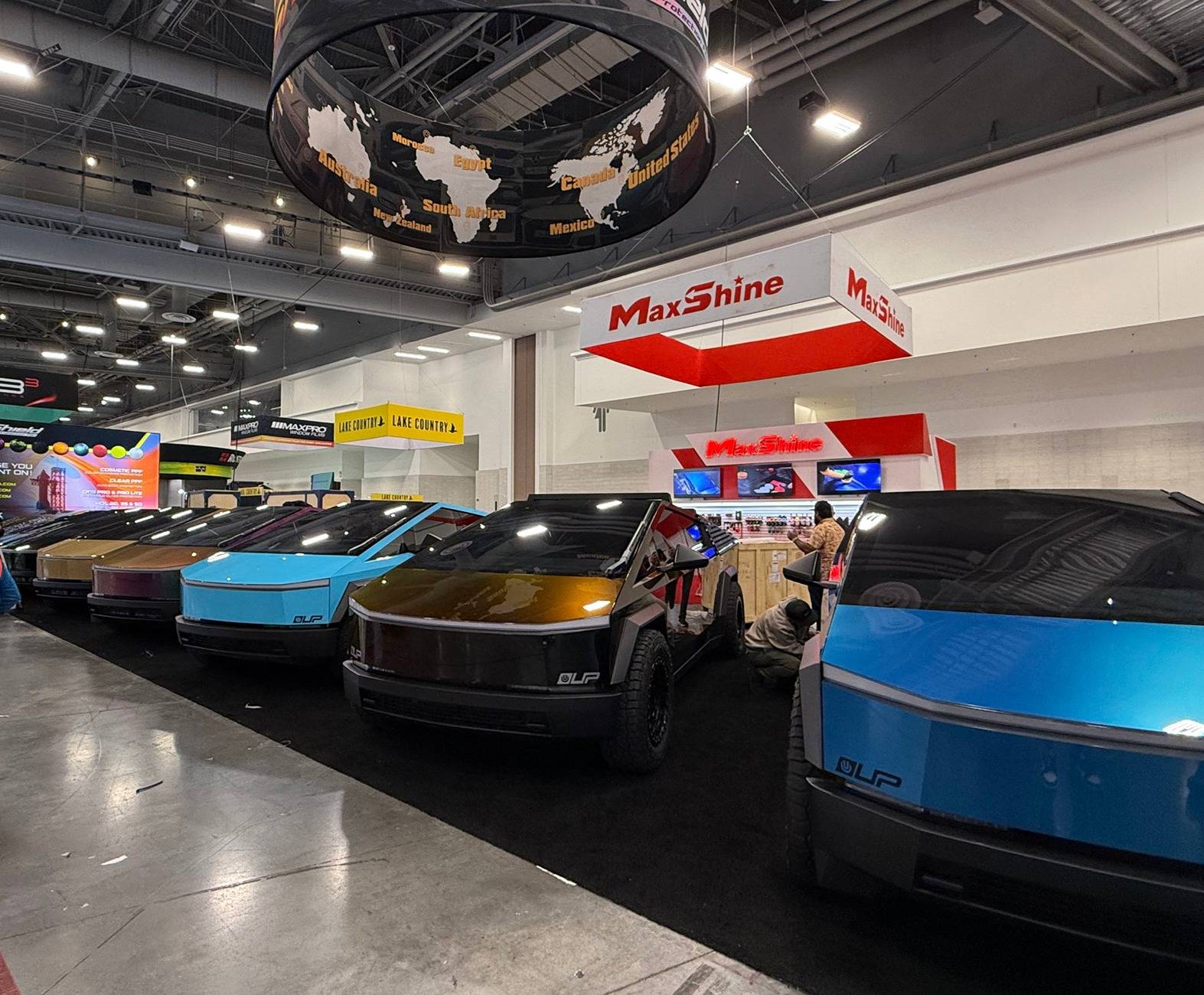 Tesla Cybertruck Cybertruck Builds at SEMA 2024 (Urander Overlanding Build + Others) Gbo8ui-WkAA9nQI