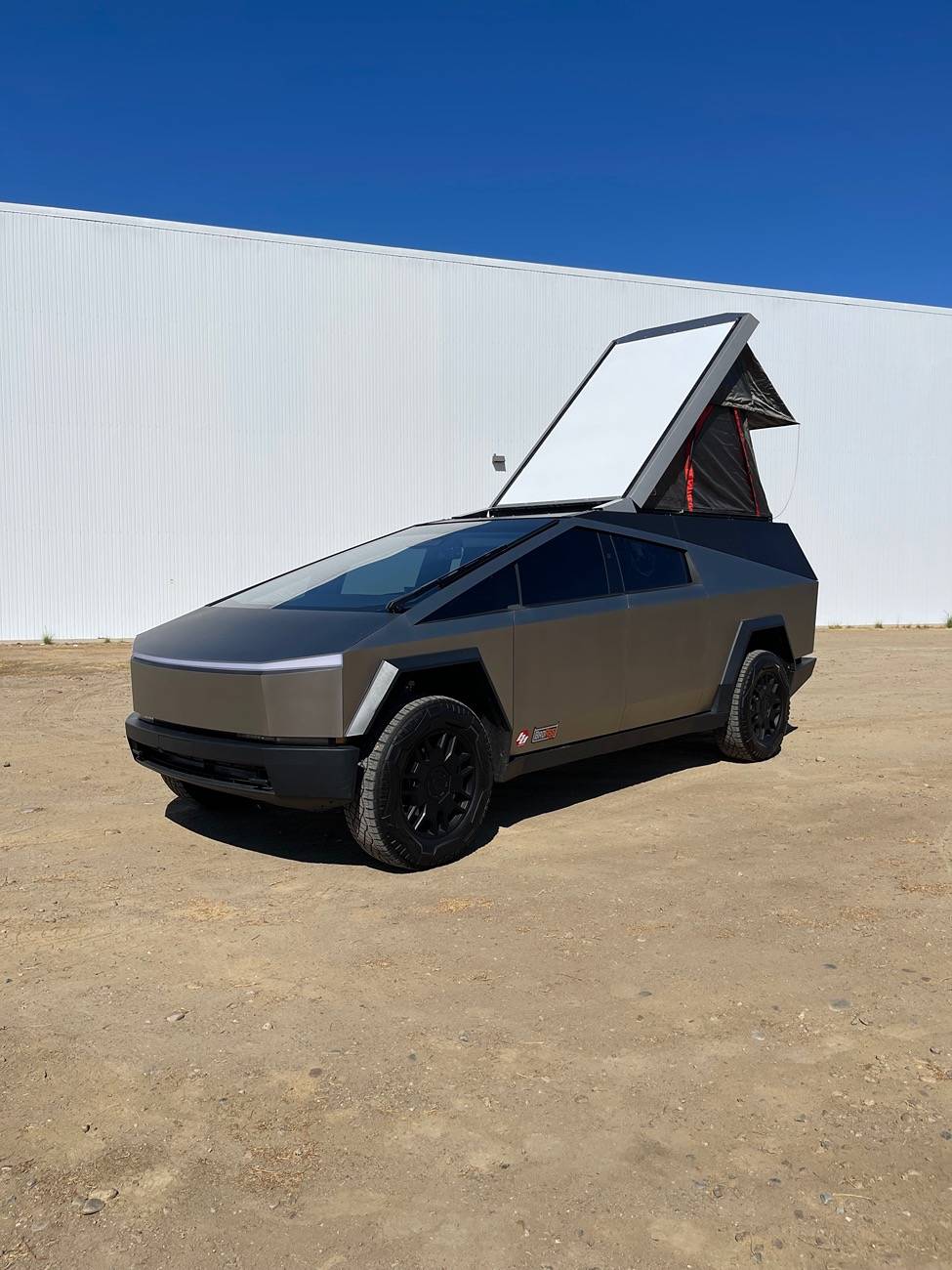 Tesla Cybertruck Molle Bed Rack Cage Spotted IMG_7754