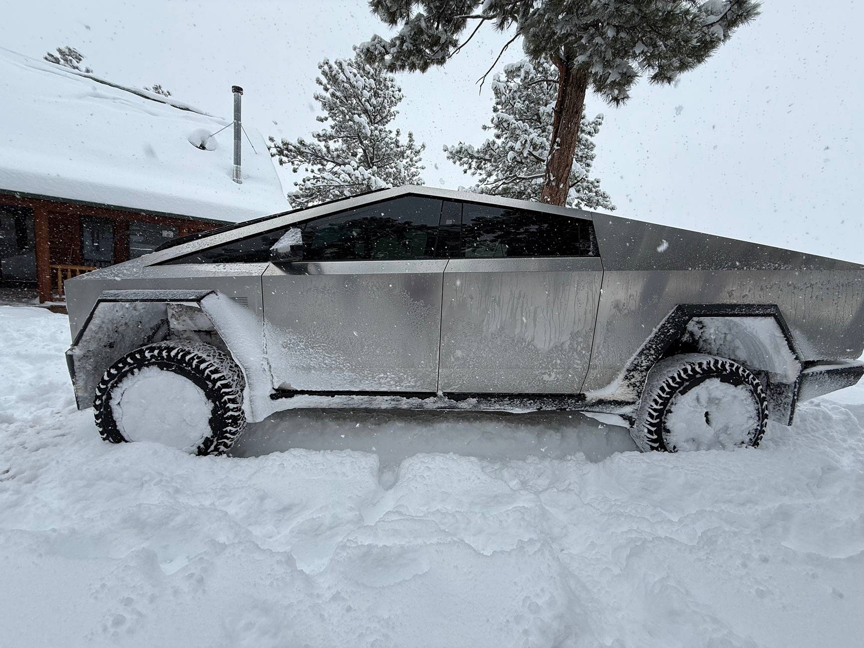 Tesla Cybertruck Anyone use Slippery Surfaces Setting yet? IMG_2249