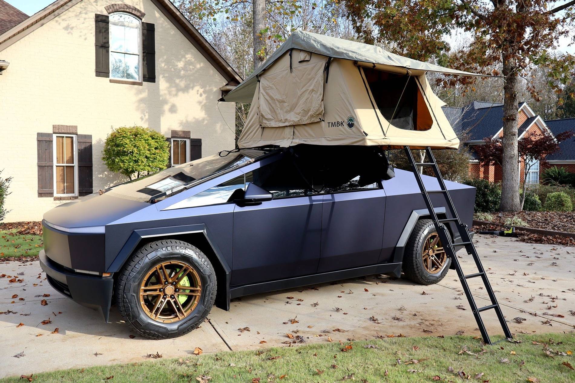 Tesla Cybertruck Cybertruck Aftermarket Wheels & Tires Photos + Info Compilation ertruck-in-pwf-matt-space-mugello-vinyl-wrap-3-