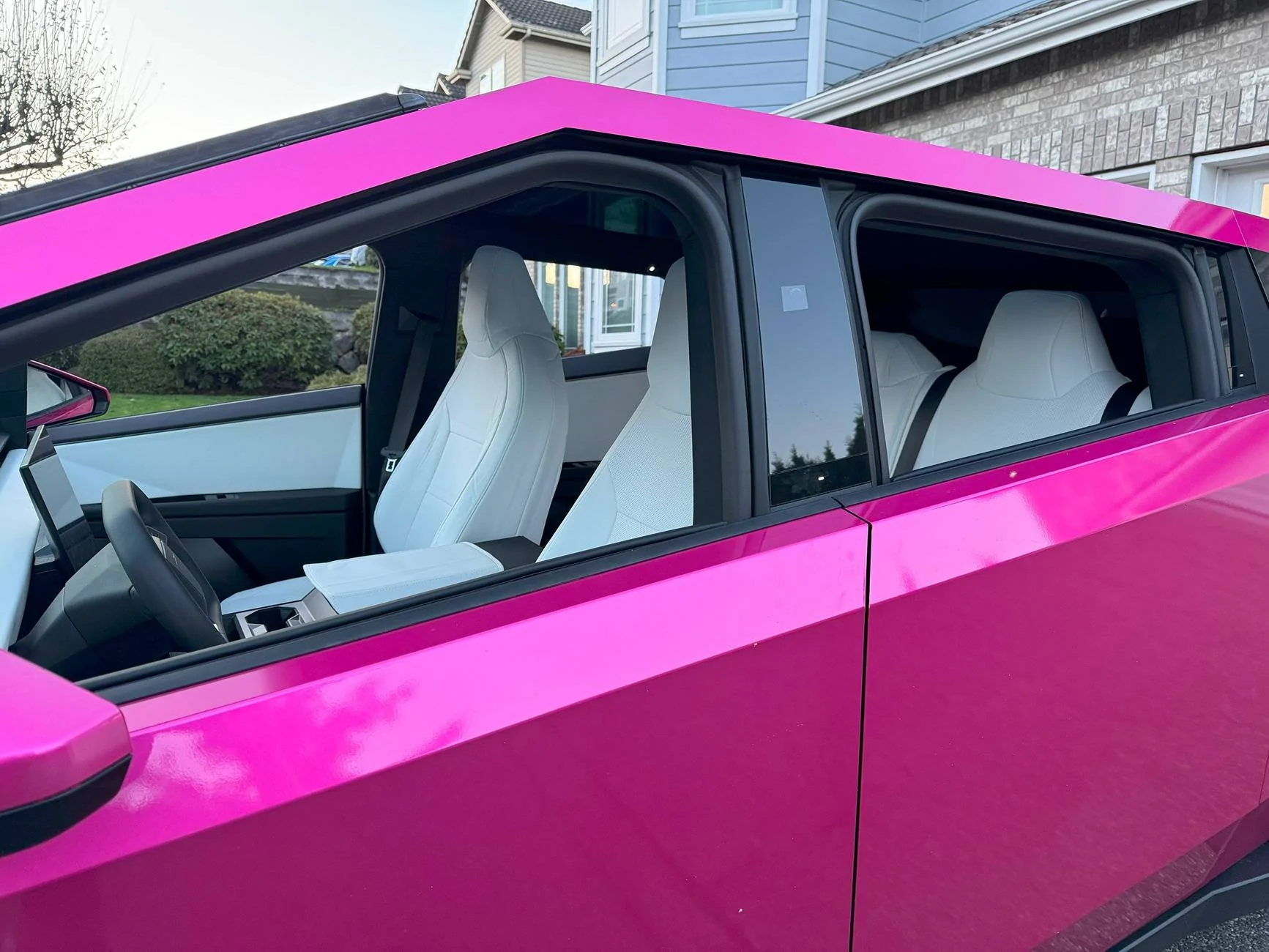 Tesla Cybertruck REVIEW: Teslaunch White Leather seat covers on the Pink Cybertruck IMG_6002