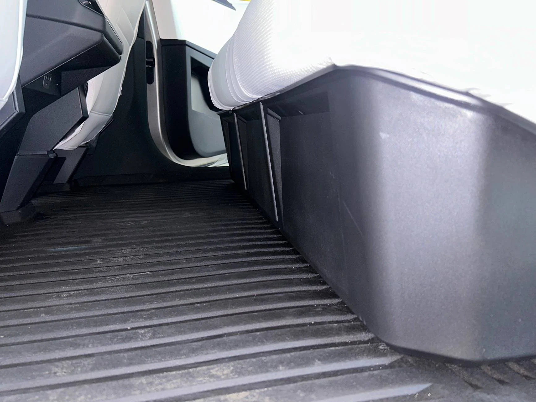 Tesla Cybertruck Elecfresh underseat storage installed IMG_0308