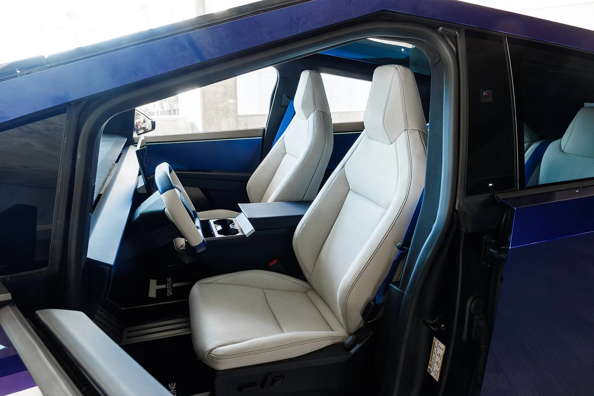 Tesla Cybertruck Cybertruck Full Custom Carbon Fiber & Leather Interior Trim & Squircle - By T Sportline xtesla-cybertruck-bentley-linen-blue-custom-leather-interior-1920-1