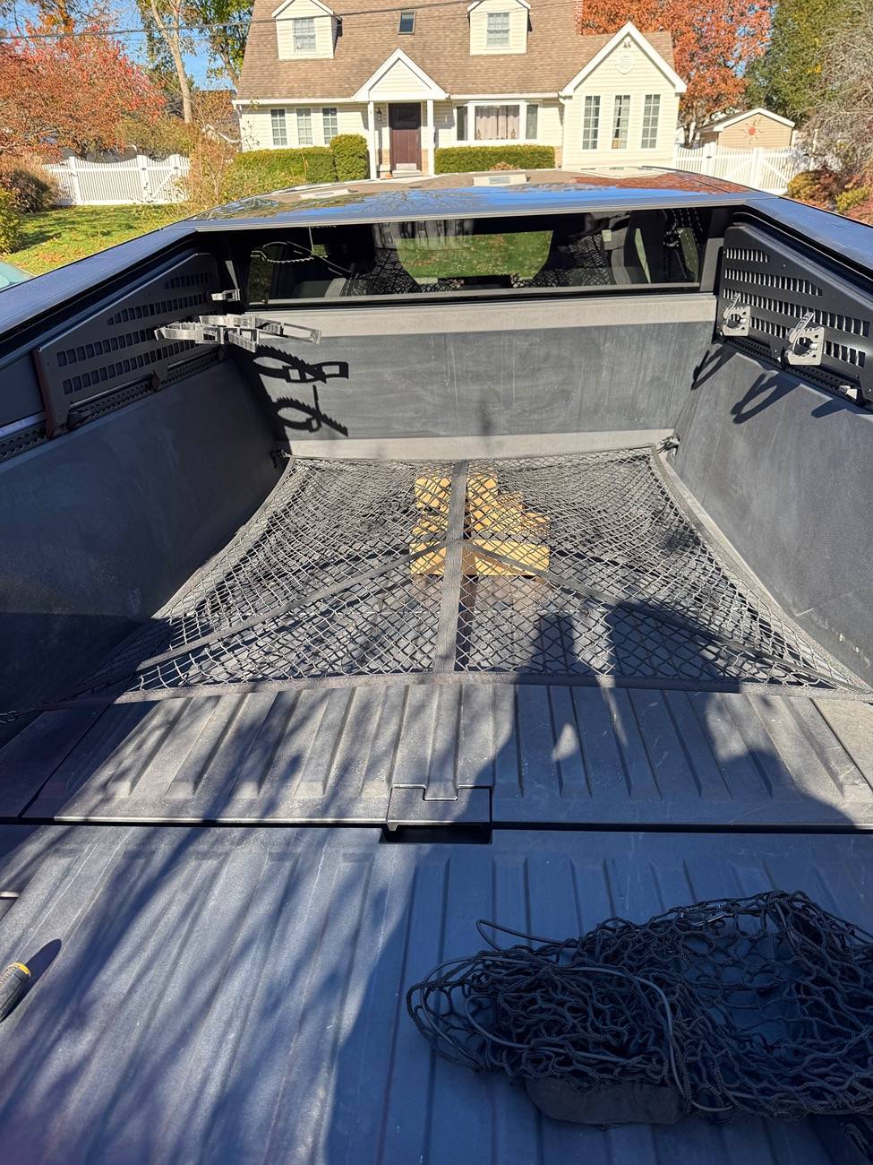 Tesla Cybertruck Basenor cargo net review IMG_5036