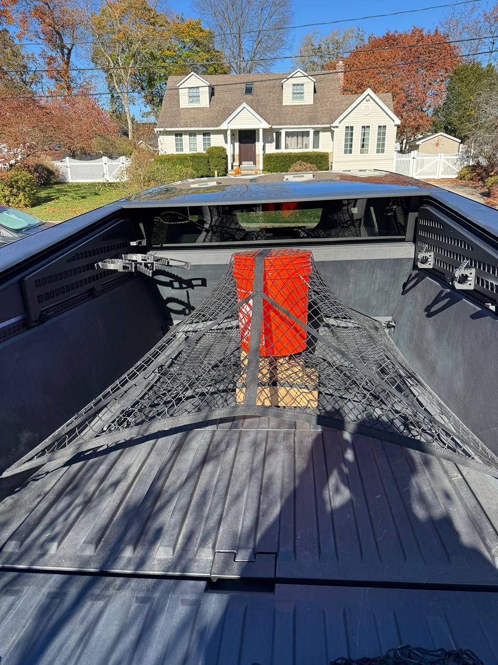 Tesla Cybertruck Basenor cargo net review IMG_5037