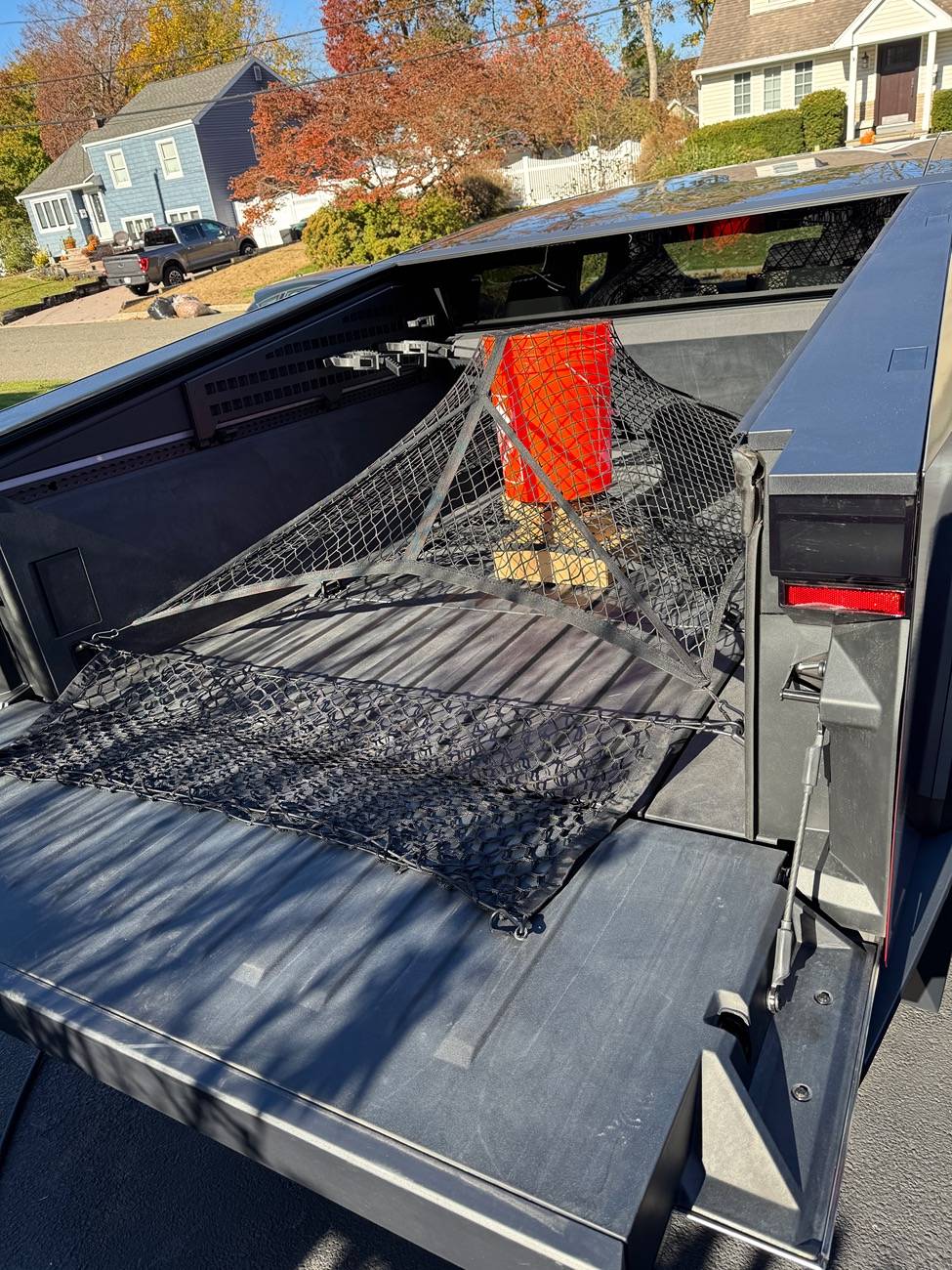 Tesla Cybertruck Basenor cargo net review IMG_5039