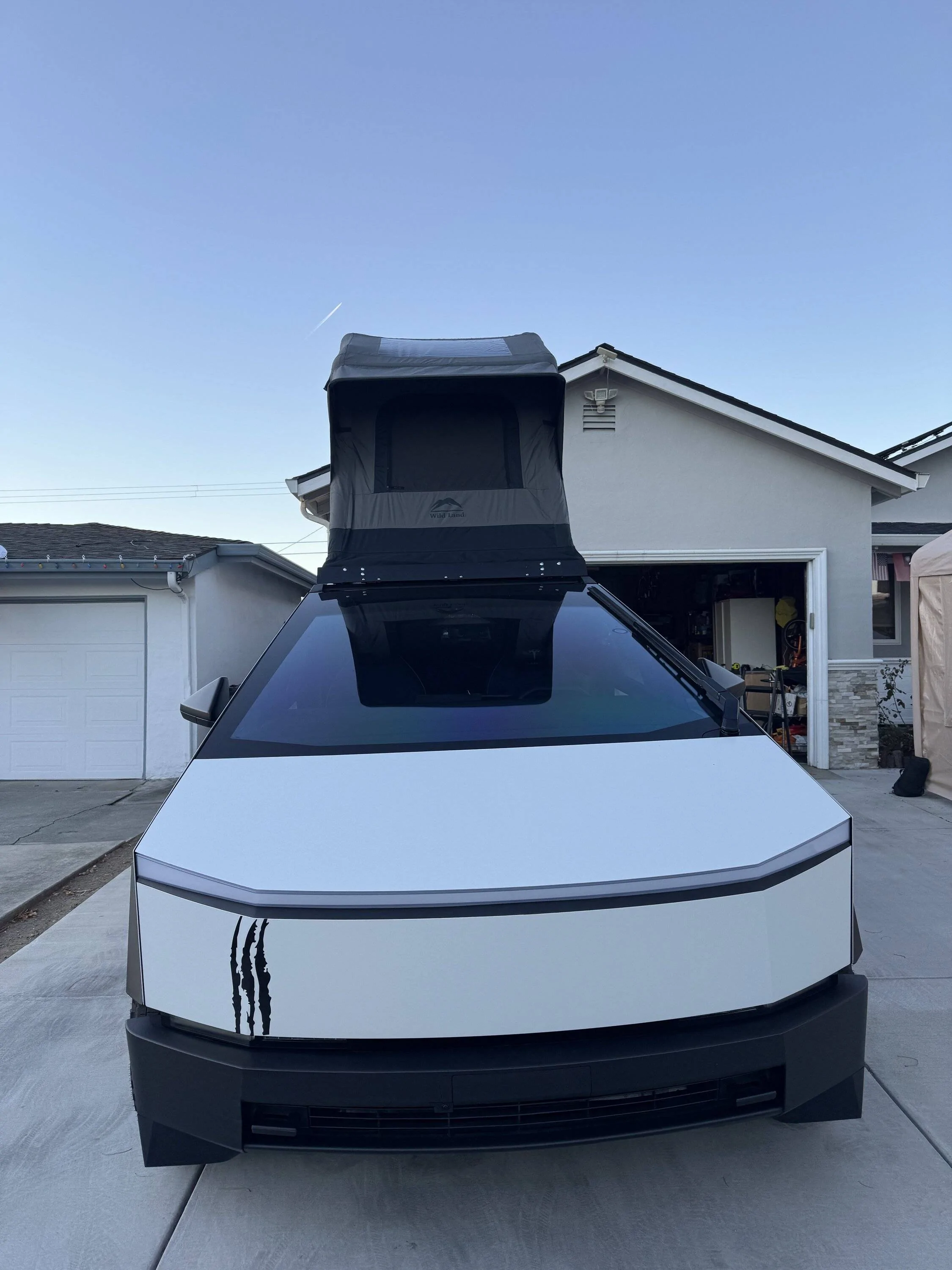 Tesla Cybertruck Rooftop Tent Setup: Easily Access Your RTT While Maintaining Cybertruck's Good Looks IMG_2998