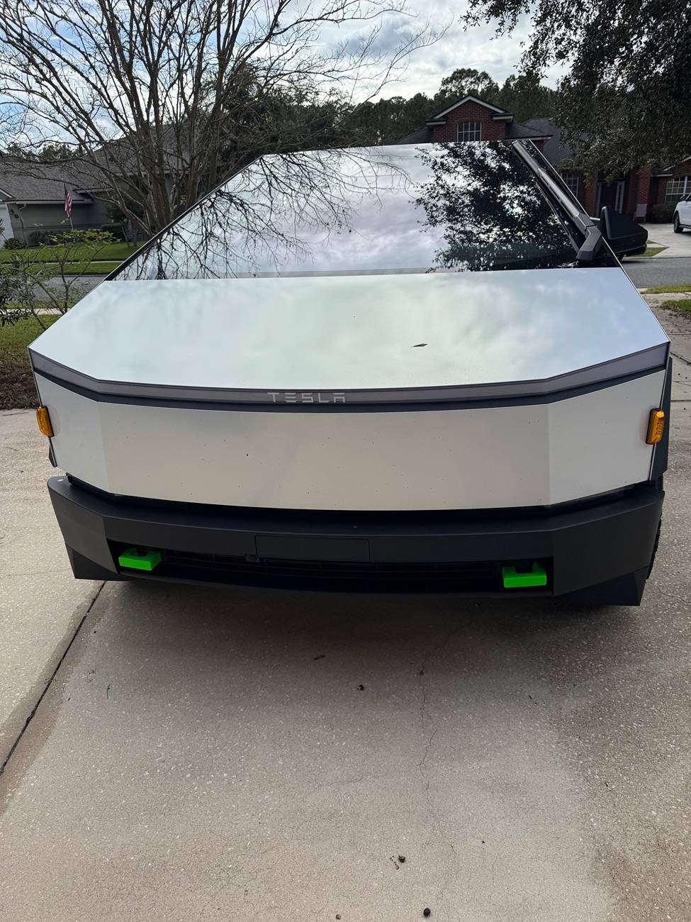 Tesla Cybertruck Front tow hook covers - options? IMG_9619