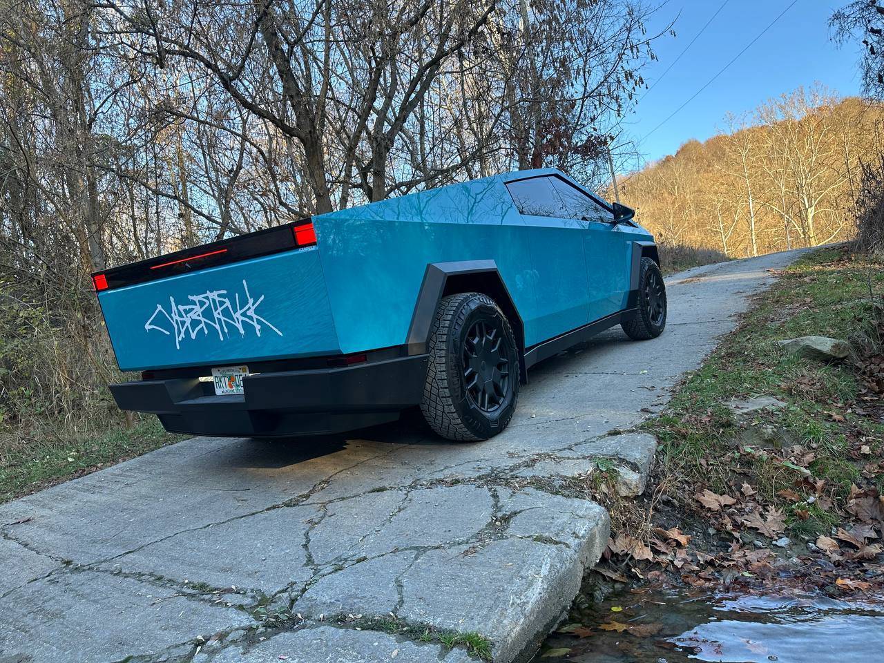 Tesla Cybertruck BLUE / BLURPLE / PURPLE Vinyl Wrap & PPF Cybertruck -- Photos & Videos 1000014094-