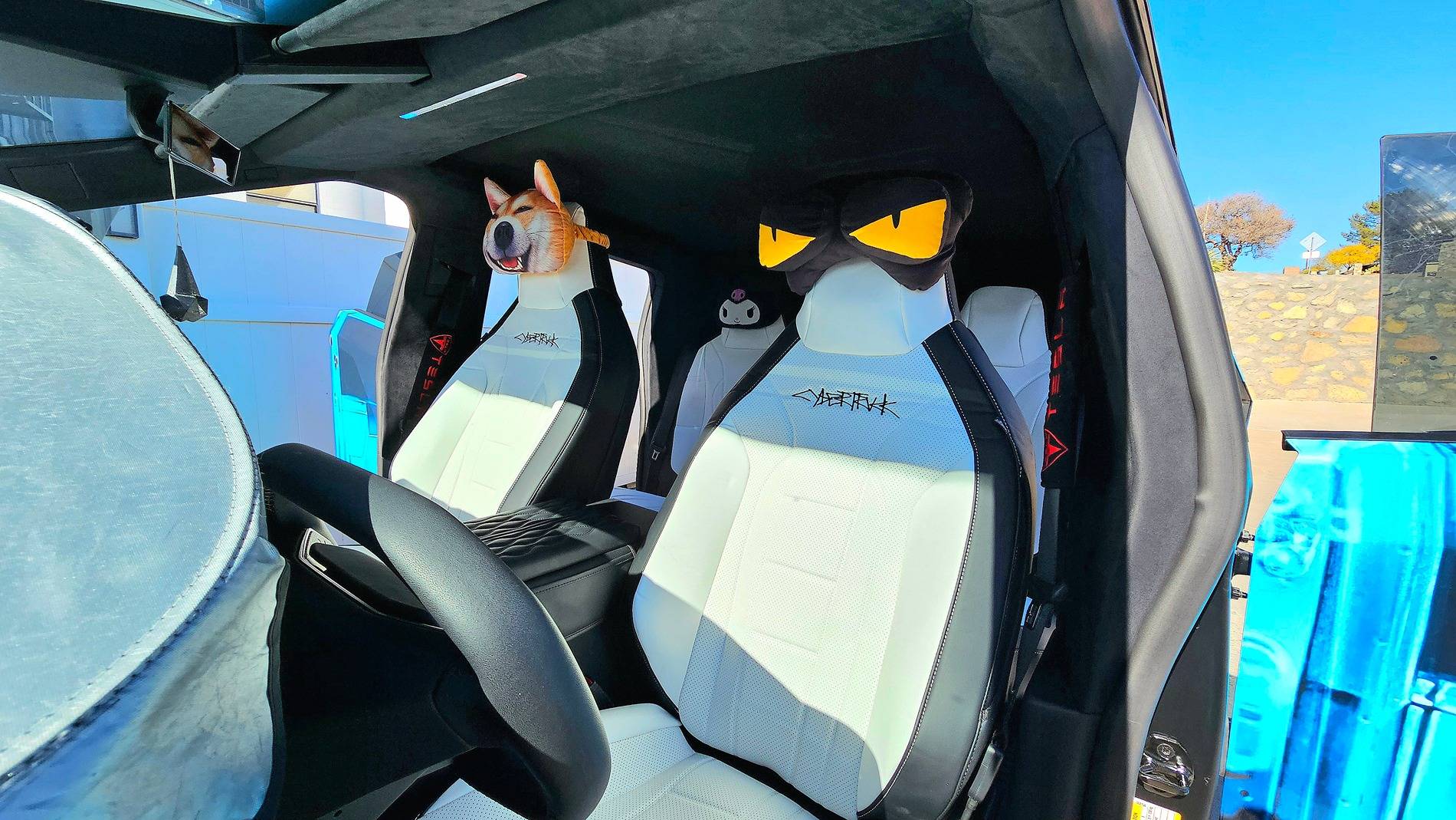 Tesla Cybertruck New Cybertruck Interior-Nappa Leather Seat Covers 20241120_115745
