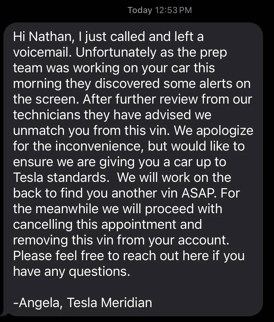 Tesla Cybertruck Main Battery didn’t work on delivery day IMG_1031