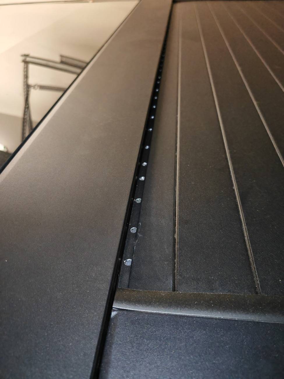Tesla Cybertruck Tonneau cover gap issue fixed by Service Center under warranty 1000015947