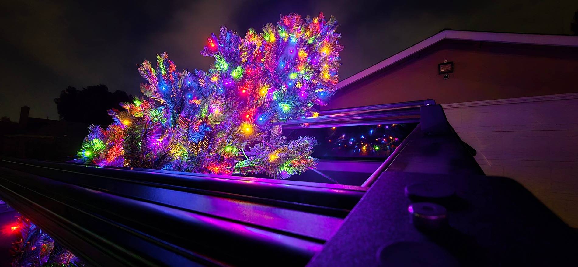 Tesla Cybertruck Christmas Cybertruck 1000008018