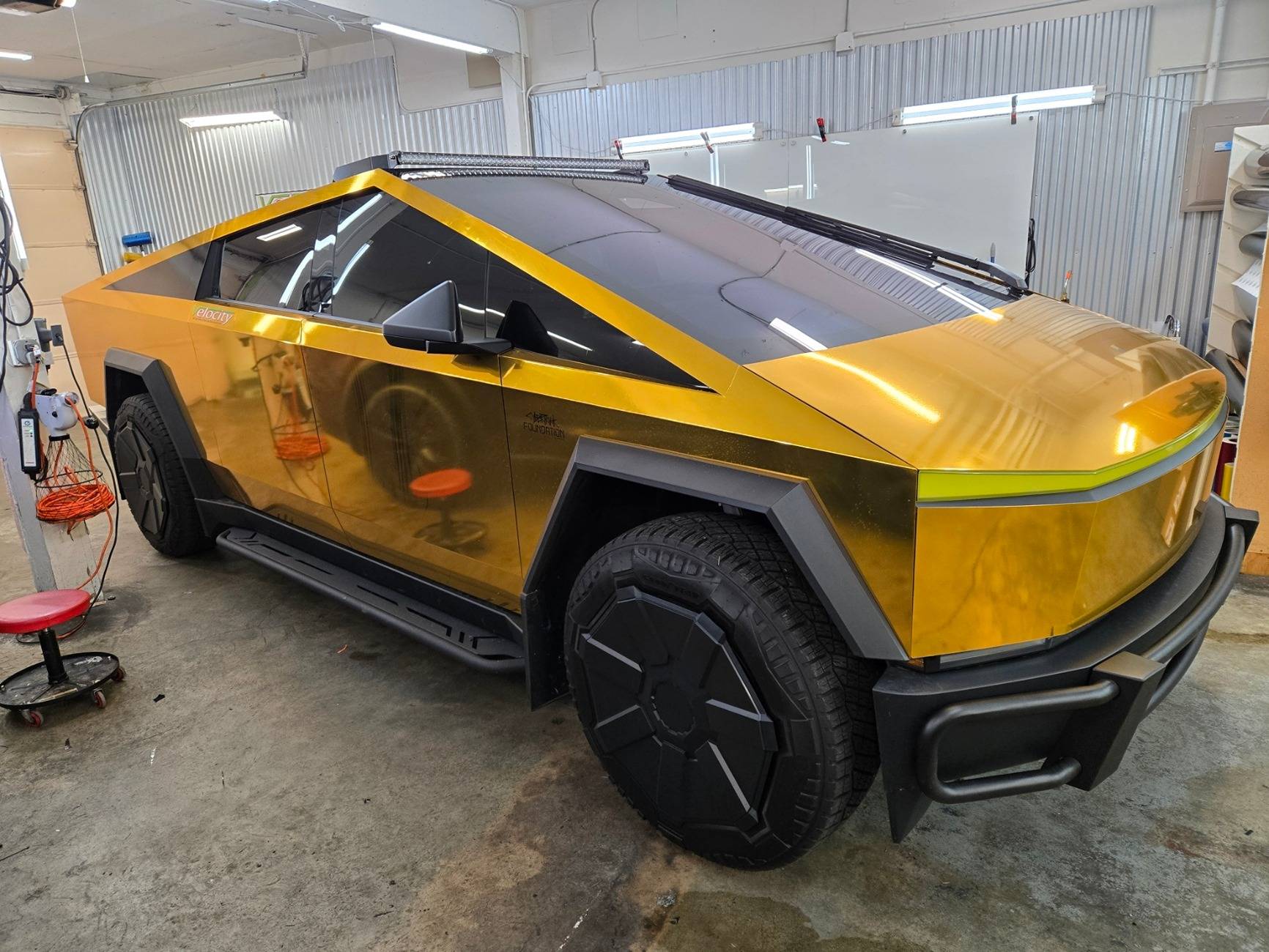 Tesla Cybertruck DLR light bar on frunk is dangerous in night in snowstorm 20241105_141931