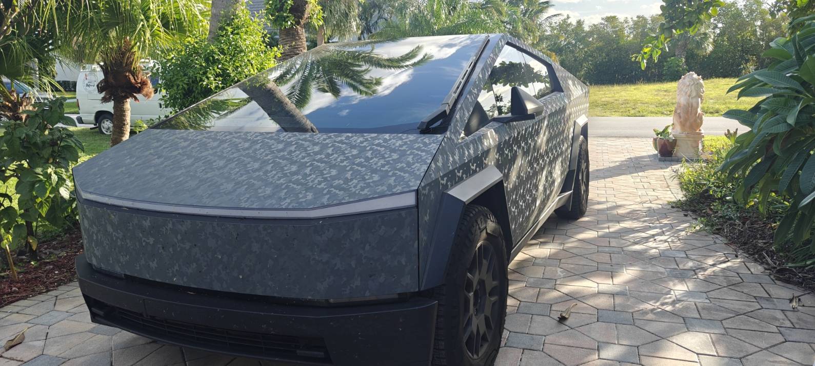 Tesla Cybertruck FSD Review - Over 9,000 miles in Cybertruck CyberBeast 1732476302155-dm