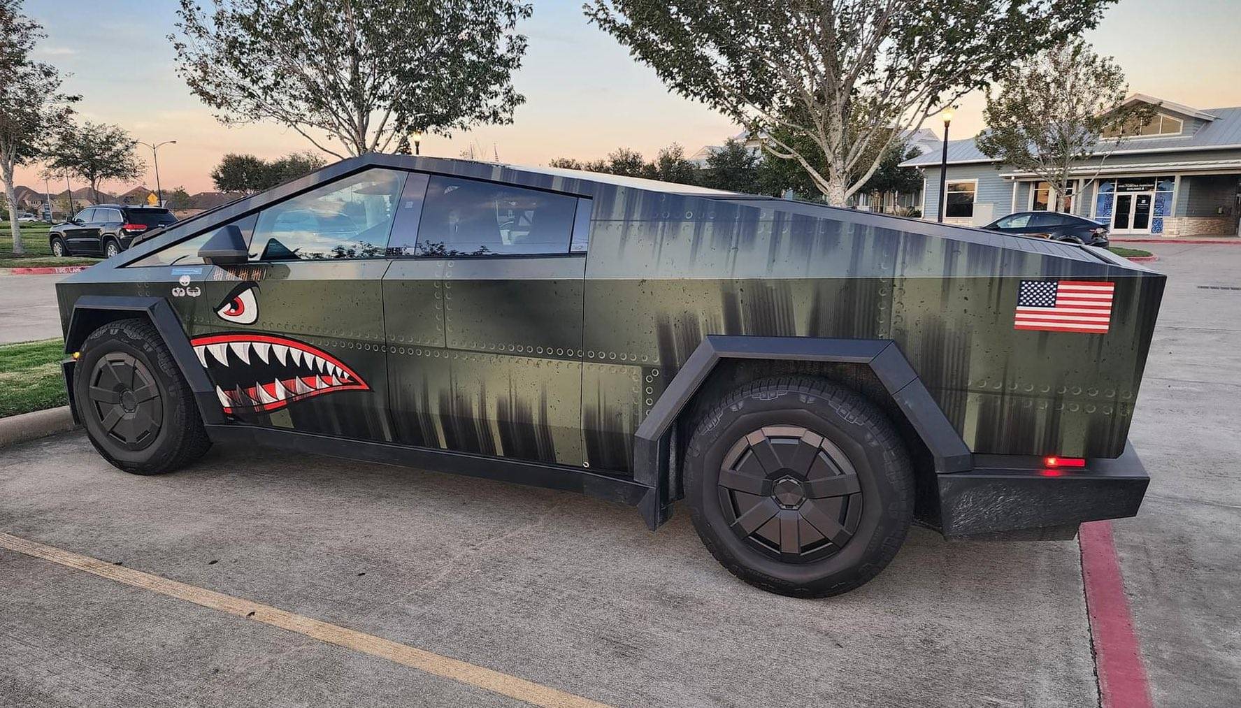 Tesla Cybertruck CUSTOM GRAPHICS / DESIGN / THEME Vinyl Wrap & PPF Cybertruck -- Photos & Videos GdFbl-2WkAAawts
