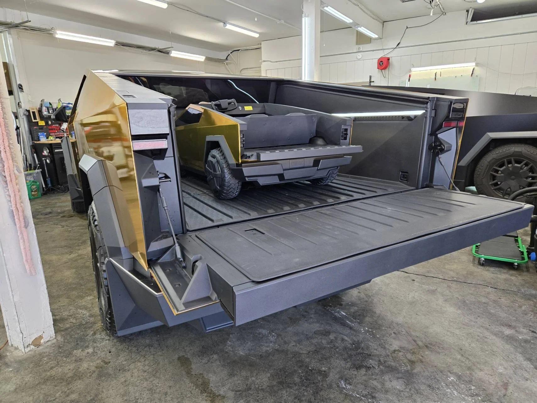 Tesla Cybertruck Daily random Cybertruck photos thread - Post Yours! 📸 🤳 20240830_123028