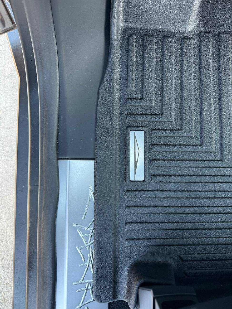 Tesla Cybertruck New CT owner - Floor Liner Mod IMG_0538.JPEG