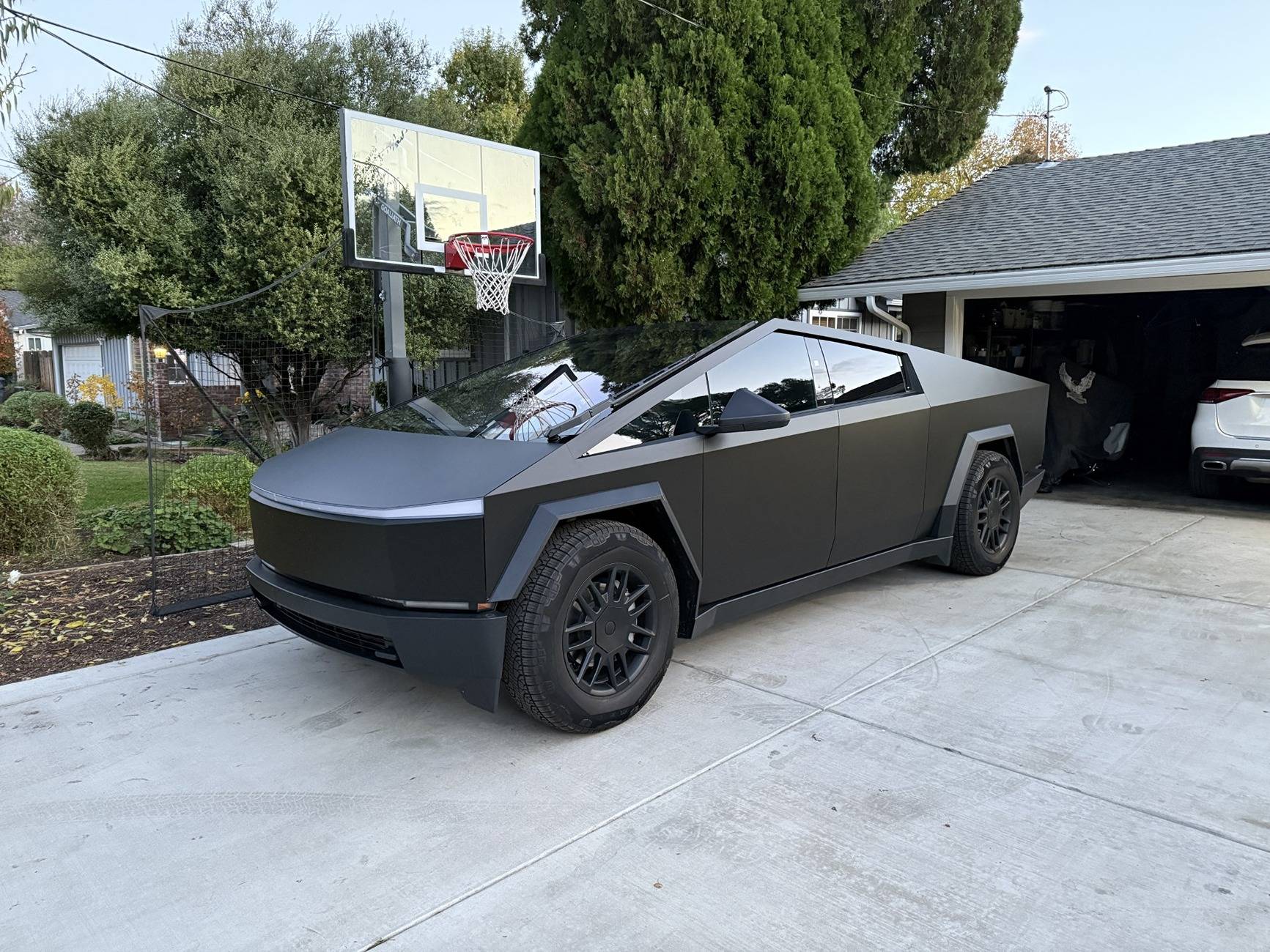 Tesla Cybertruck TWRAPS -PPF Install and Review thumbnail_image2