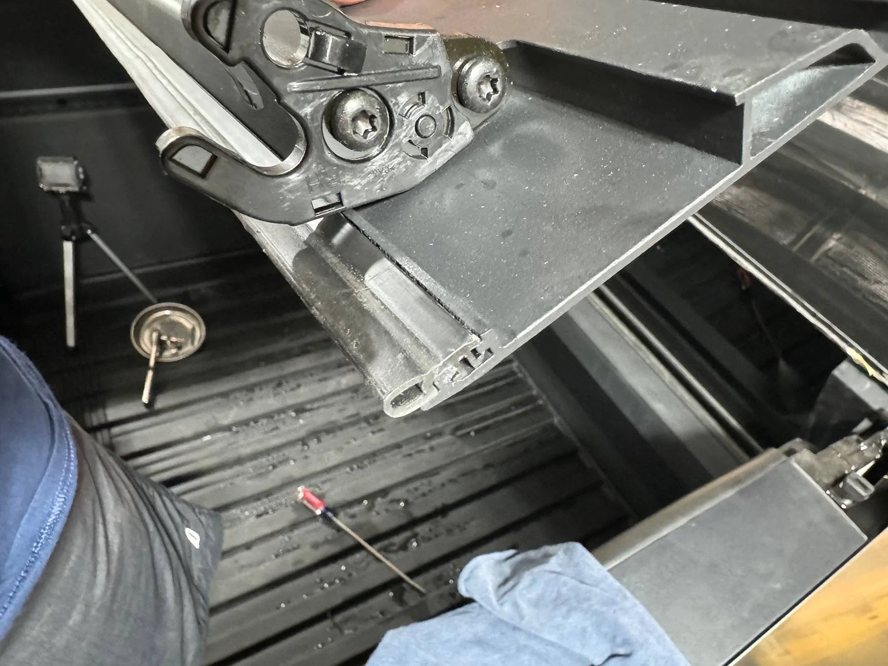 Tesla Cybertruck Tonneau cover gap issue fixed by Service Center under warranty IMG_8903