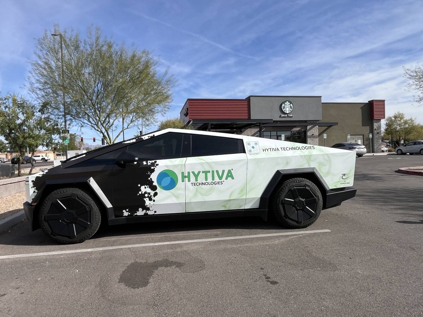 Tesla Cybertruck Daily random Cybertruck photos thread - Post Yours! 📸 🤳 20241125-hytiva-technologies-cyberbeast-starbucks-mesa-arizona-parkinglot