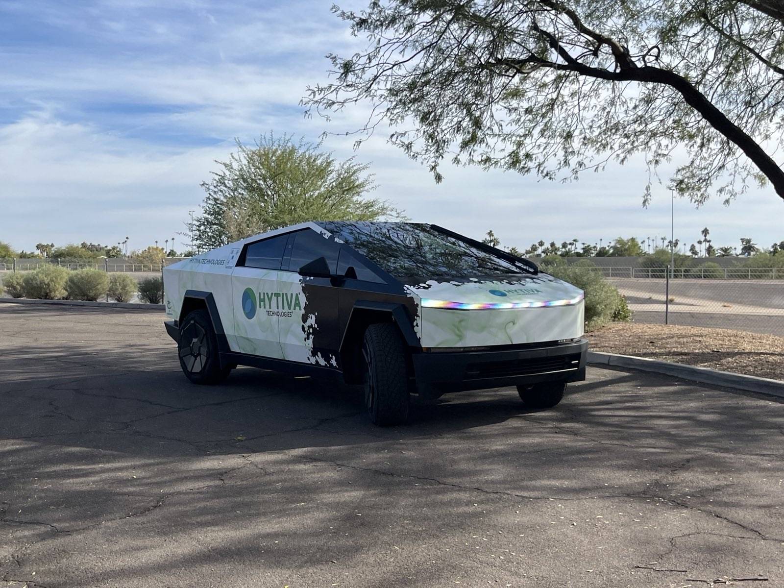 Tesla Cybertruck Daily random Cybertruck photos thread - Post Yours! 📸 🤳 20241125-hytiva-technologies-cyberbeast-mesa-superstition-springs-arizona