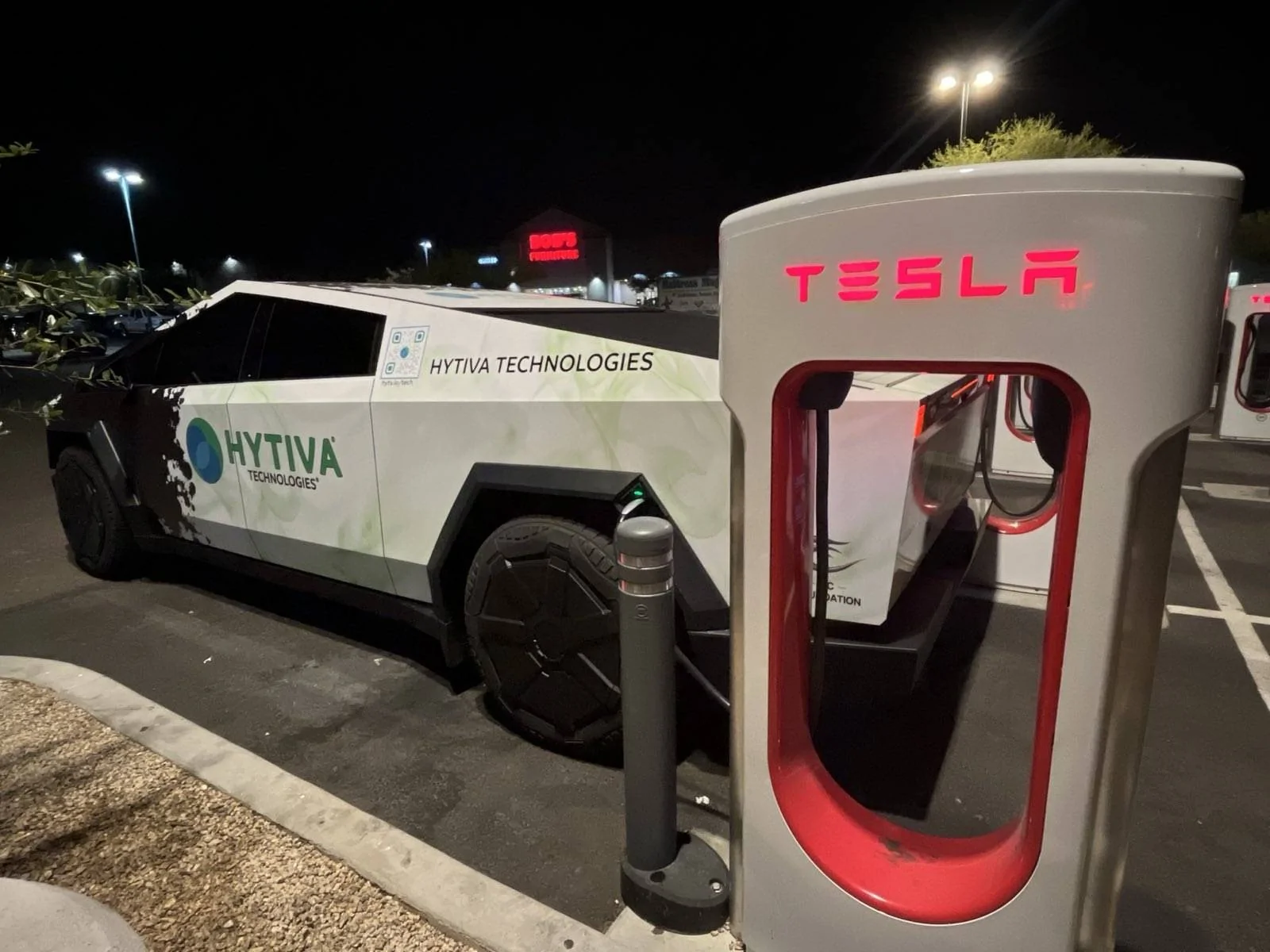 Tesla Cybertruck Daily random Cybertruck photos thread - Post Yours! 📸 🤳 20241126-hytiva-technologies-cyberbeast-tesla-supercharger-tempe-arizona