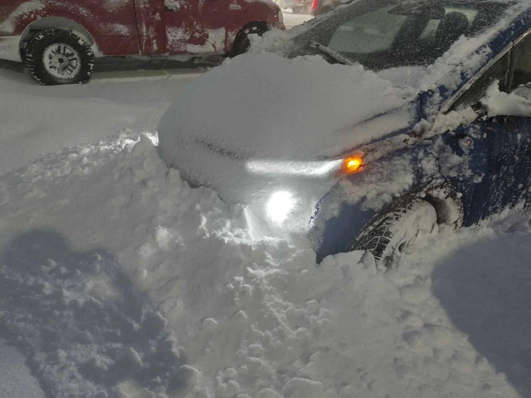 Tesla Cybertruck Lights and Snow: tested, fail (ice covered headlights)! IMG_20241129_170325_HDR