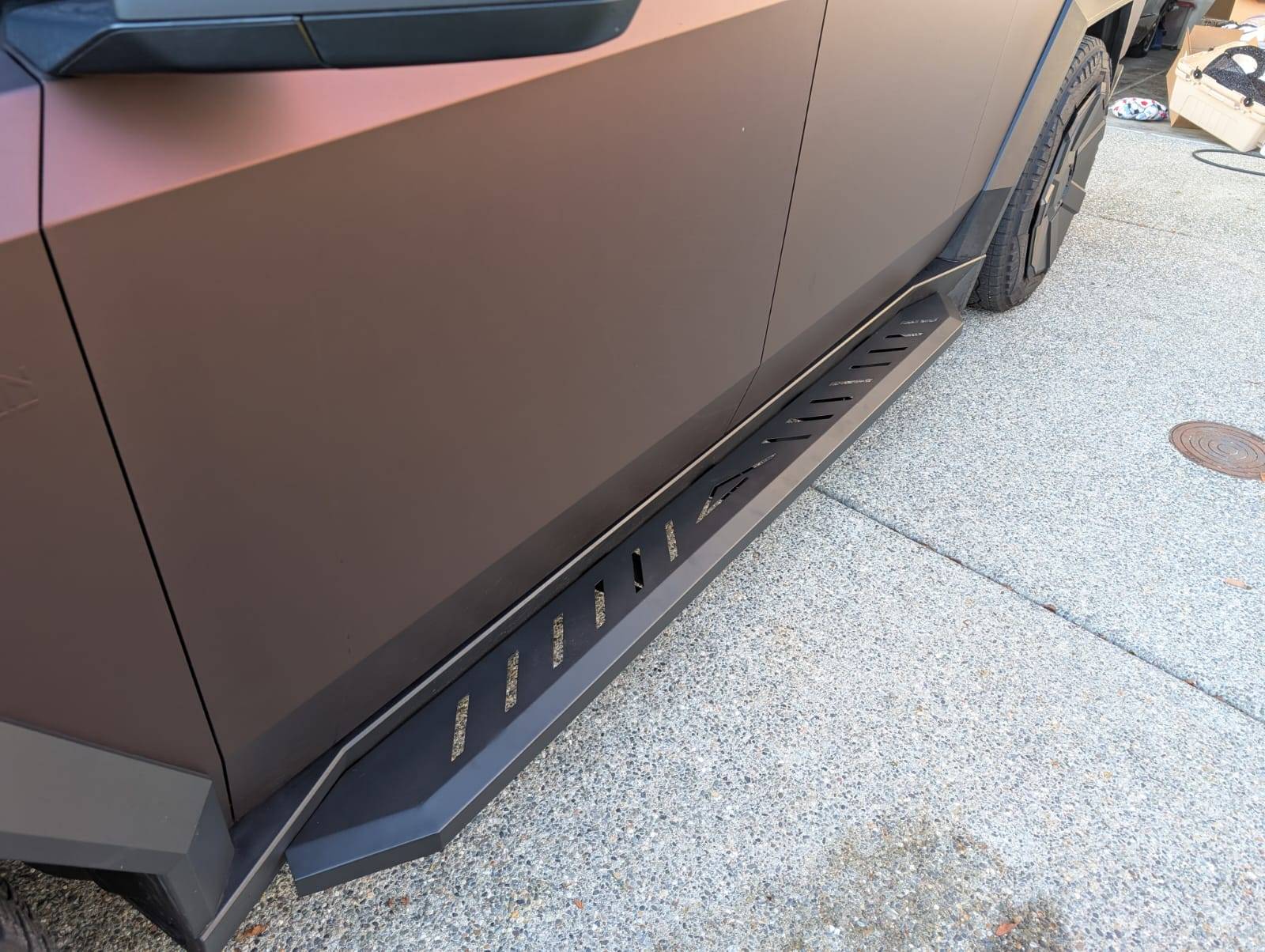 CTmods cybertruck running board (4).jpg