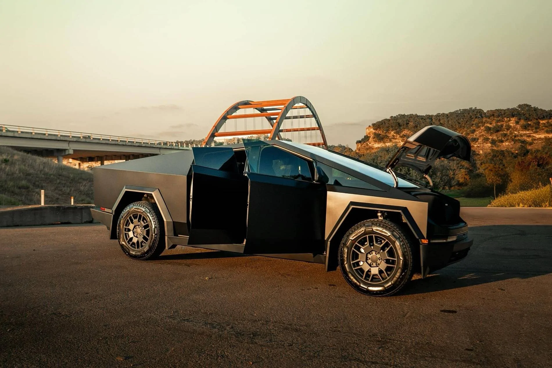Tesla Cybertruck Daily random Cybertruck photos thread - Post Yours! 📸 🤳 468435362_10233547655344454_5798947777360498058_n