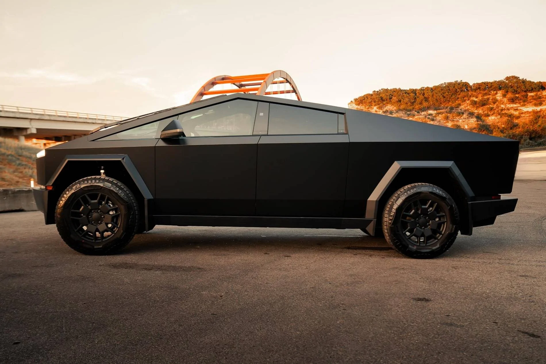 Tesla Cybertruck Daily random Cybertruck photos thread - Post Yours! 📸 🤳 468433355_10233547657104498_129775547452145661_n