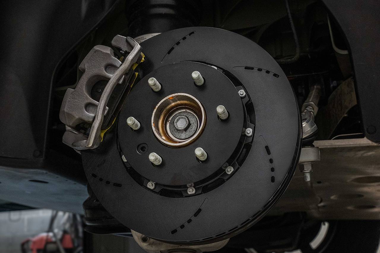 Tesla Cybertruck New Lightweight 2-Piece Rotors for Cybertruck - T Sportline x RacingBrake 02_CT Rear Brake Rotors - Web