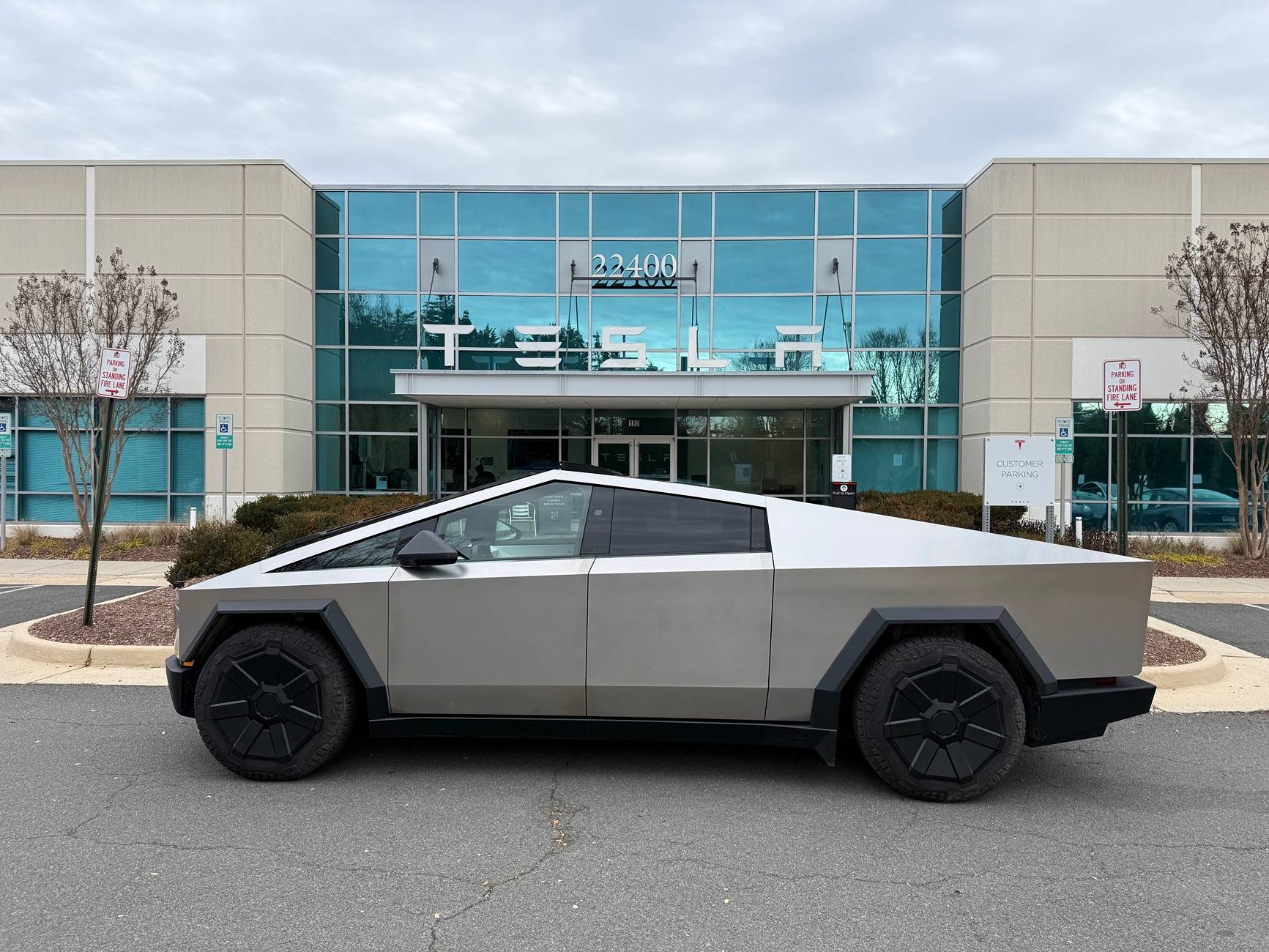 Tesla Cybertruck I got my Cyber Wheel Covers from the service center using Christmas cheer 🎅🎄 IMG_0695