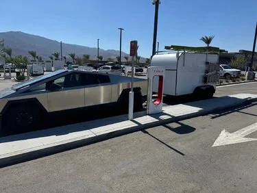 Tesla Cybertruck Daily random Cybertruck photos thread - Post Yours! 📸 🤳 75318-87ea773e83b2479ab83eb989ab1be5e4