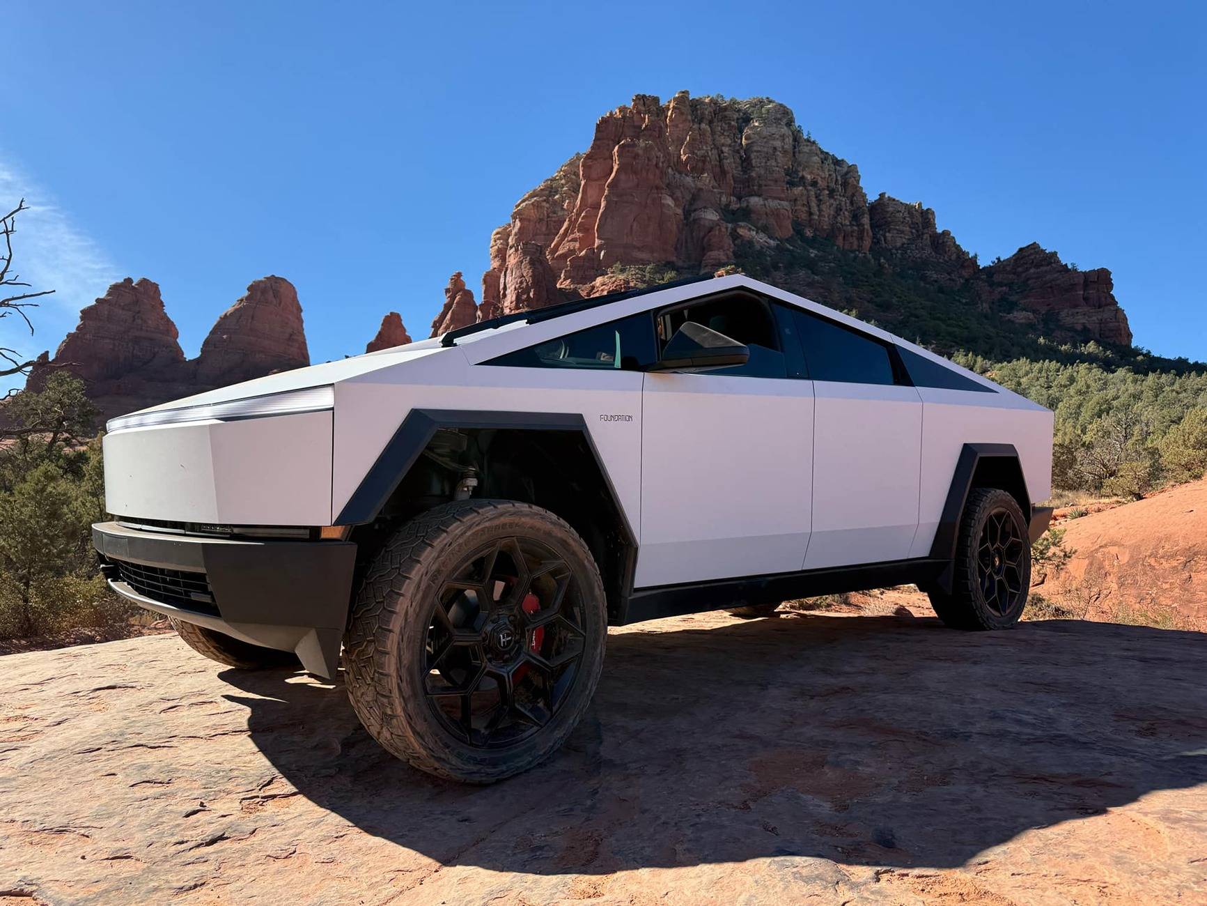 Tesla Cybertruck ⛰️ Cool Mountain views ⛰️ in Cyber on 24" CT7 - T Sportline Wheels 4658e20b-935f-4ed9-94d0-9a6bd4b6cd84