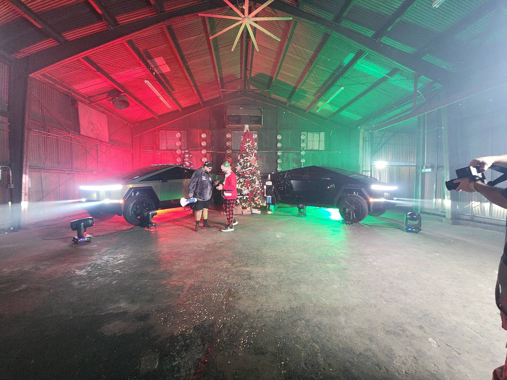 Tesla Cybertruck My TRAPEZORD was in a video shoot today. 1000005627